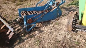 Сажалка бомет, китайська борона і китайська картофеле копалка, купив бу