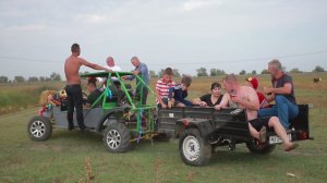 Купание родителей ВДВшника на второй день свадьбы!