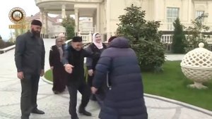 Дорогие братья и сестры! Первый день праздника Ид аль-Фитр завершился.