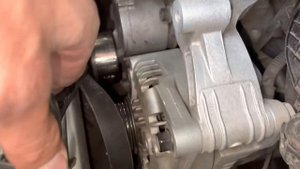 2018 Hyundai Tucson 2.4 gdi serpentine belt replacement