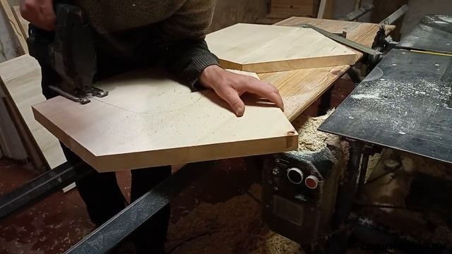 ДОМИК ДЛЯ НАШЕЙ ЛОРКИ своими руками (собачья будка) смотреть онлайн