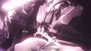 Прокачка сцепления и передних тормозов Almera N 16