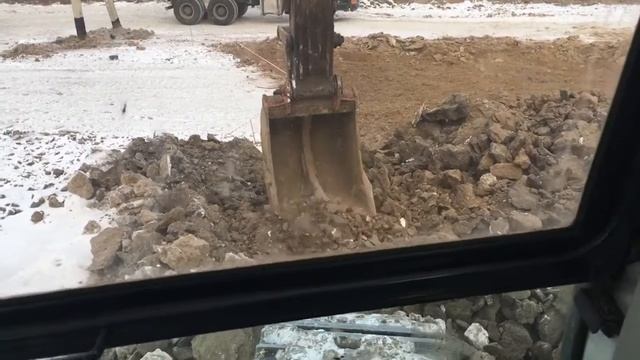Копка котлована ковшом рыхлителем смотреть онлайн