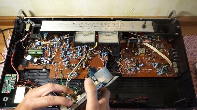 Техн. уголок Винтика и Шпунтика. Crown CSC-850F. Часть 1. Осмотр, дефектовка и ремонт протяжки. смотреть онлайн