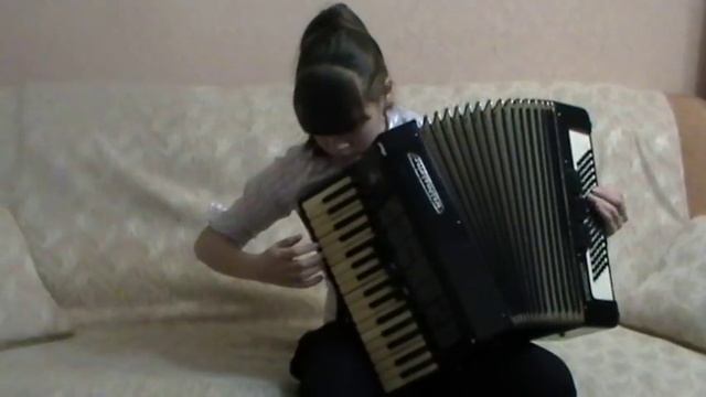 Илина Ганиева - "Кузнечик" смотреть онлайн