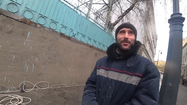 ОПРОС ПО ВАХТАМ/ РАБОТА В МОСКВЕ Сколько Зарплата, Задаю Вопросы.KAIF BURGER смотреть онлайн