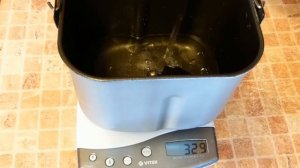 Простой и очень вкусный рецепт домашнего хлеба без яиц и молока в хлебопечке