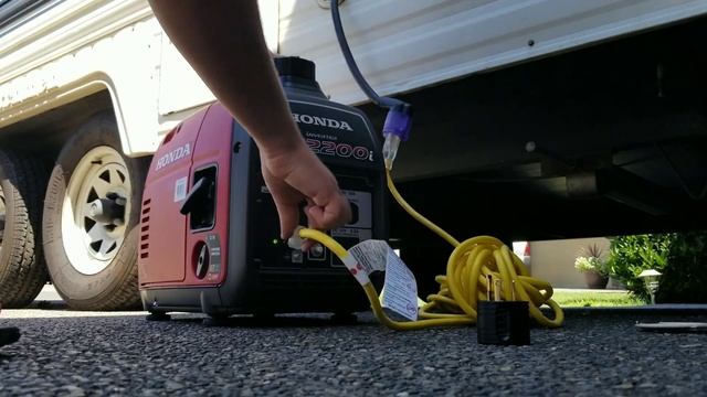 13,500 BTU A/C powered by Honda eu2000i vs Honda eu2200i vs A-ipower sc2000i (powered by Yamaha)