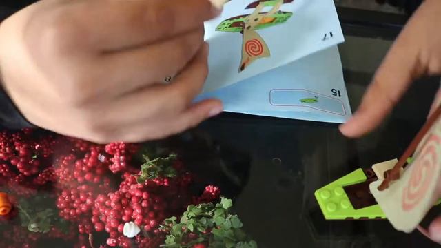 Savannah Unboxes Moana LEGO! смотреть онлайн