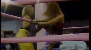 GLOW Gorgeous Ladies of Wrestling 8 Girl Street Fight