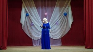 «Деревенька моя» исполняет Светлана Шишкова