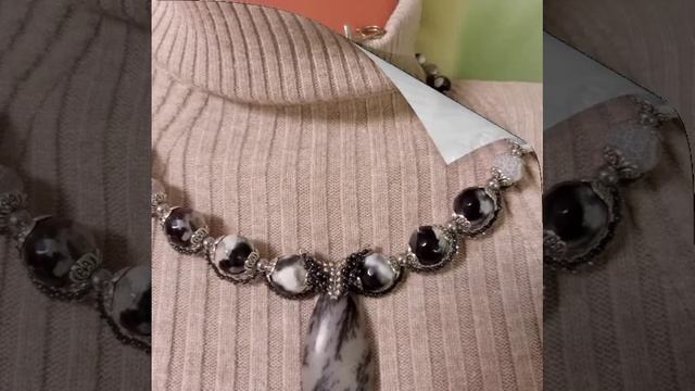 video20221109_141220.mp4 Колье и Серьги из агата.