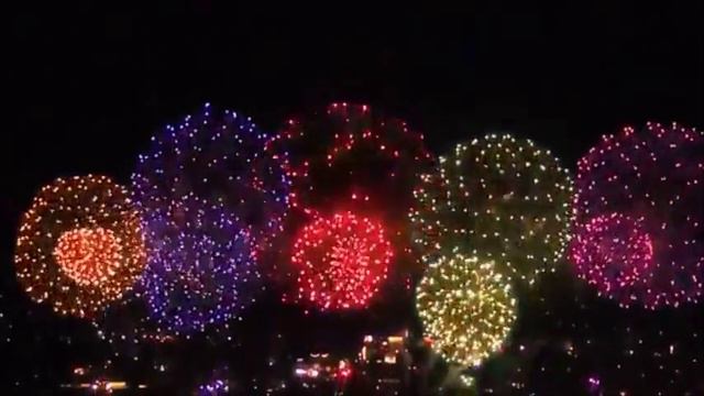 Поздравление Вике Картер и Мистику смотреть онлайн