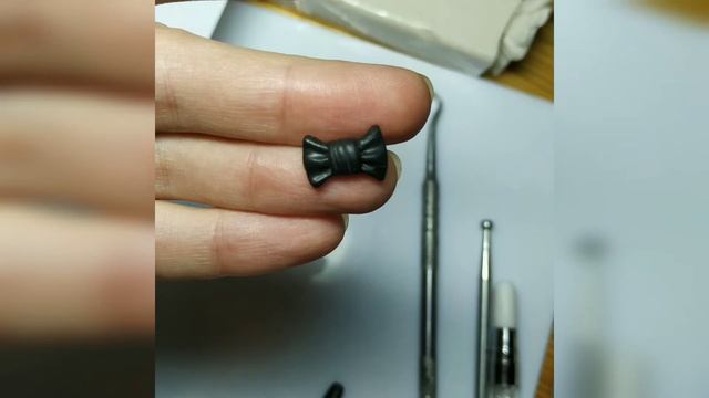 Процесс лепки статуэтки лорда Гуся из полимерной глины