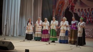 Над лесом солнышко сияло. Народный фольклорный хор Горенка