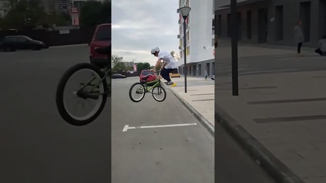 Tailwhip на БМХ в Slow-mo