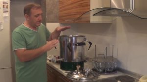 Автоклав для домашнего консервирования.