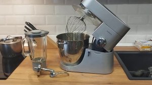 Кухонный комбайн Kenwood major titanium