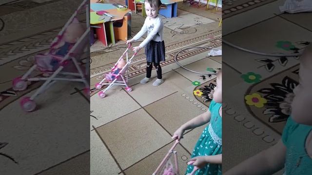 Музыкальное занятие в средней группе посвященное 8 марта. смотреть онлайн