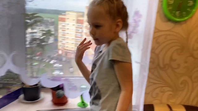 ГОТОВИМ СОСИСКИ//ПРИЧЕСКА ОТ АЛИНЫ//РИСУНКИ ИЗ МУКИ// смотреть онлайн