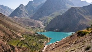 Маллабой махрамов омад ба ёд газали махмуди хафт кули