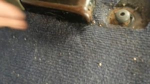 VW T4 Caravelle: How to remove folding seat