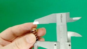 Щетки угольные (12,9*13,8*7,2) Кратон УШМ AMG 1800/2000 комплект