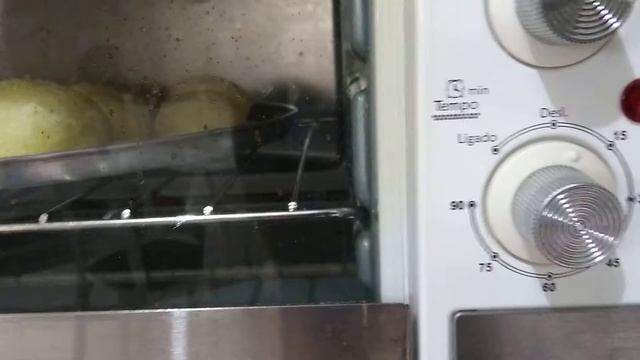 Forno Elétrico Philco Grill 46L - PFE46B смотреть онлайн