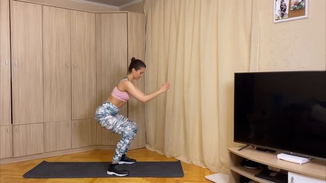 №2: Приседания ЧЕЛЛЕНДЖ на 30 дней!