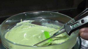 Гигантский КитКат с зеленым чаем. Mega KitKat green tea.