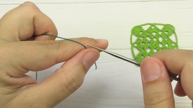 Простой КВАДРАТНЫЙ МОТИВ соединение мотивов БЕЗОТРЫВНЫМ СПОСОБОМ ВЯЗАНИЯ крючком для начинающих смотреть онлайн