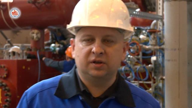 На газовой компрессорной ведется сборка и наладка узлов смотреть онлайн