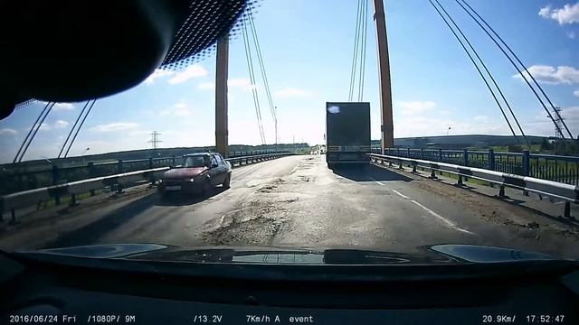 Мост над киевским шоссе, "бетонное кольцо" смотреть онлайн