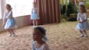 25.10.12018 Танец"Капельки"