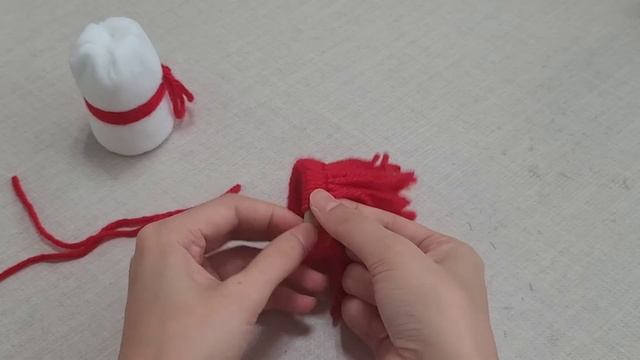 So Cute and Easy ! Christmas decoration idea with Plastic pot?DIY Recycling craft ideas