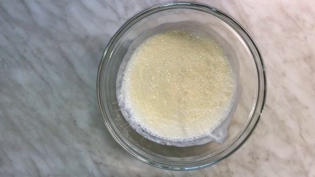 БЫСТРЫЕ ПИРОЖКИ с капустой и яйцом. ТЕСТО на кефире без дрожжей - мечта хозяйки. смотреть онлайн