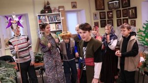 Пришли святки-запевай колядки!