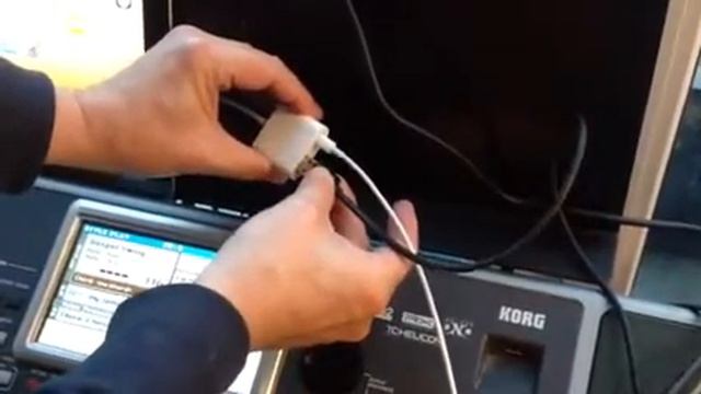 Behringer Xenyx 302 USB Mixer to Apple lightning Cable problem смотреть онлайн