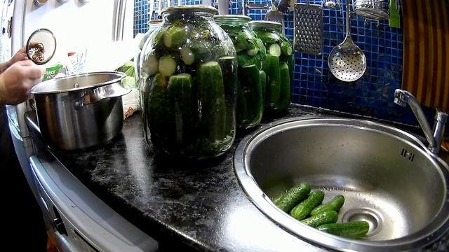 Маринованные огурцы смотреть онлайн