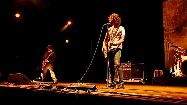 Soundgarden - Burden In My Hand смотреть онлайн