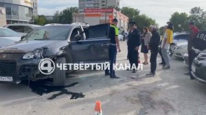 Погоня со стрельбой в Екатеринбурге. Водитель пытался скрыться во дворах