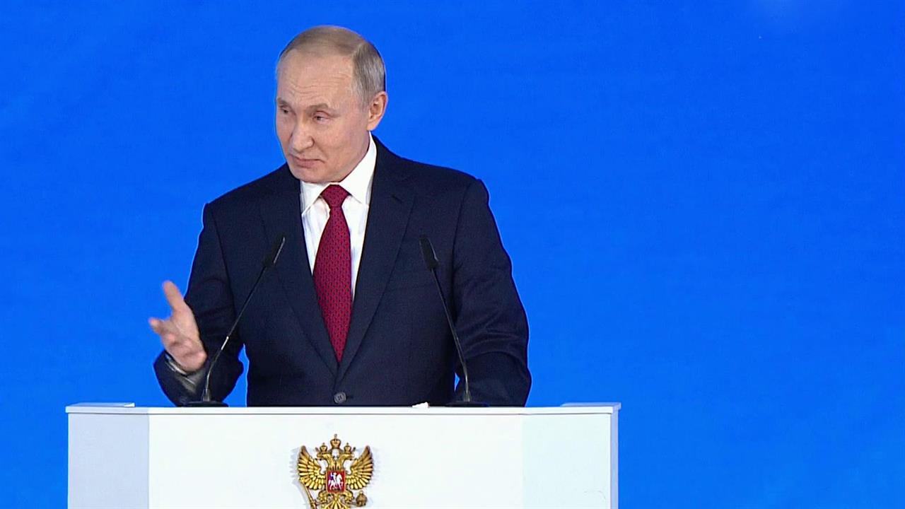 Обороноспособность России обеспечена на десятилетия вперед, заявил президент