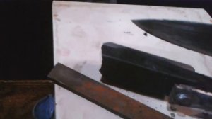 Закалка ножа в графите .