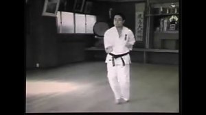 Ката Сушихо (Sushiho). Сусихо - "Пятьдесят четыре ступни." Каратэ Киокушинкай