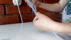 Как сделать поводок и одежду для кролика.??