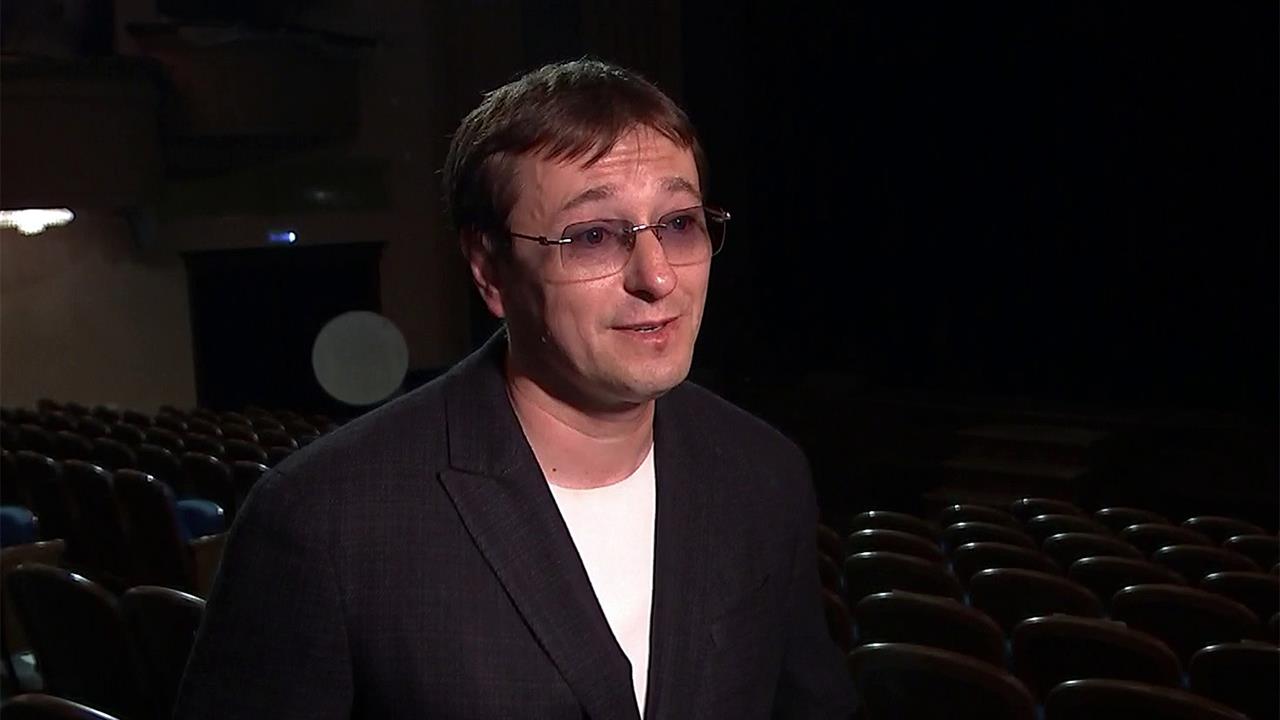 Худрук Московского Губернского театра Сергей Безруков поделился планами на предстоящий сезон