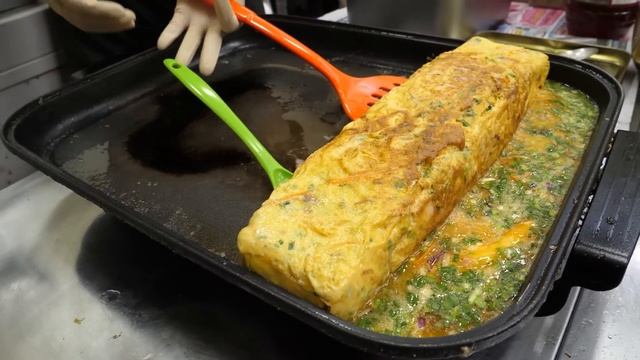 계란두판! 가장 큰 초대형 계란말이 / 60 eggs! giant rolled omelette - korean street food смотреть онлайн