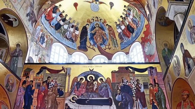 Можно ли носить вещи после умершего человека
