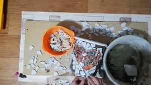 Вазон своими руками из старой плитки