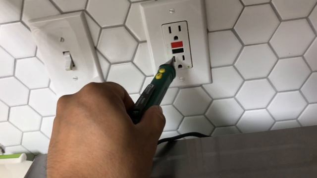 Commercial Electric Non Contact AC Voltage Detector MS8907H Demo смотреть онлайн